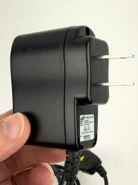 Samsung TAD037JBE Travel Adapter Charger Black OEM Legacy Cell Phone Cord